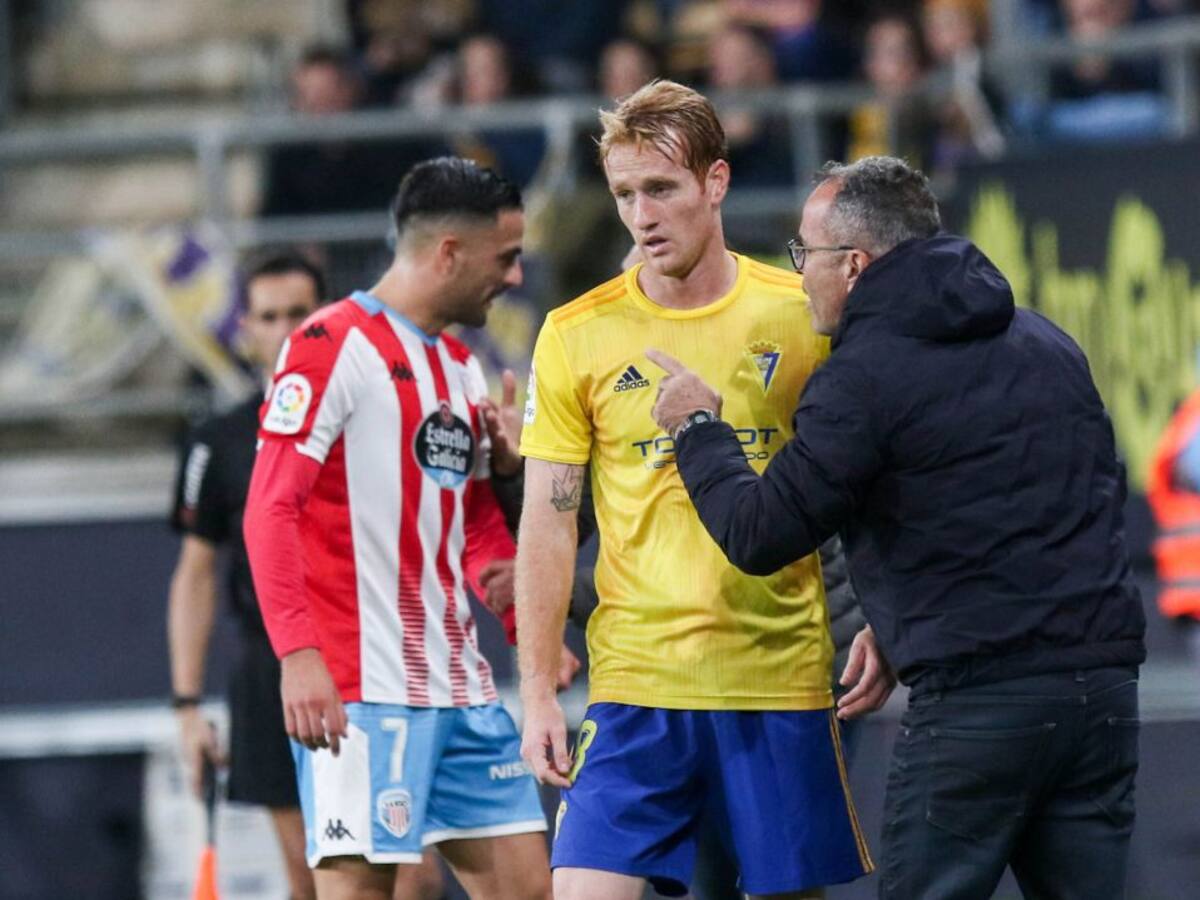 Álex y Edu Ramos para suplir a José Mari y Garrido