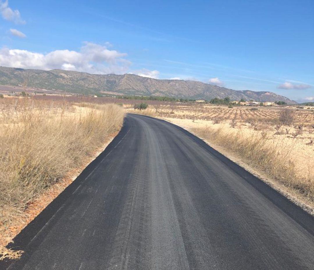 Arreglo camino rural en Monóvar