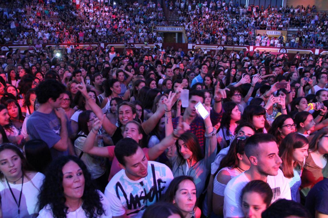 Imagen de archivo de un concierto celebrado en la Plaza de Toros de Cuéllar