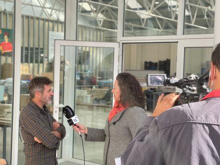 Paco Roca en la entrevista de Rocío Escrihuela para el Grupo Radio Gandia