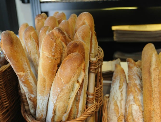 Las personas celíacas no pueden digerir el gluten y, por tanto, hay que eliminarlo de su dieta.