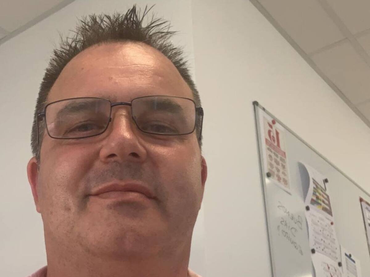 Las Caras del Turismo: David Costa Pub Casanova de Ibiza