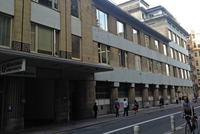 Las oficinas de la Capitalidad Cultural Europea 2016 están ubicadas en la antigua sede de Bomberos de la calle Easo