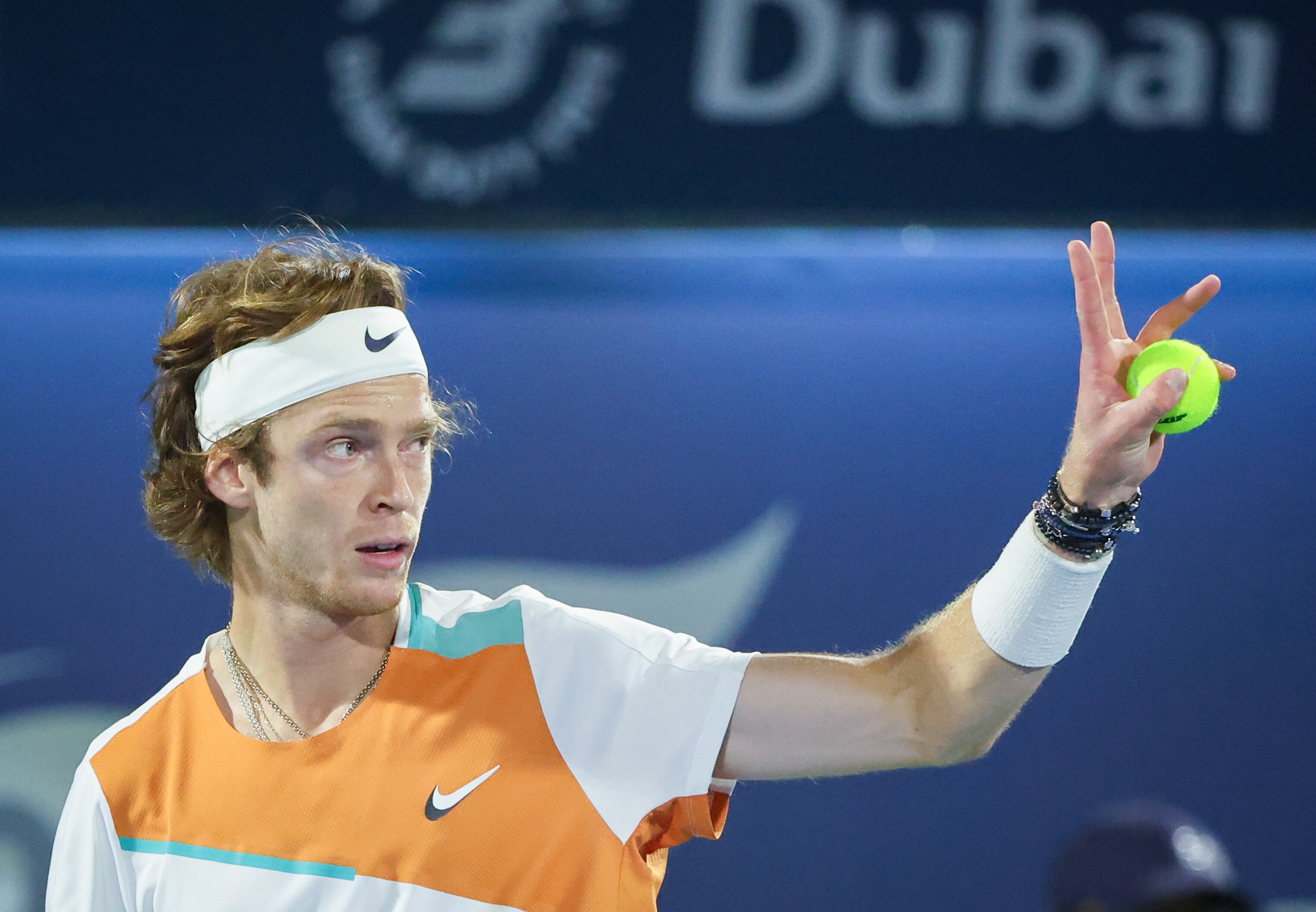 DUBAI, UNITED ARAB EMIRATES - FEBRUARY 26: Andrey Rublev of Russia reacts to the umpire during the Men's final against Jiri Vesely of Czech Republic on day 13 of the Dubai Duty Free Tennis at Dubai Duty Free Tennis Stadium on February 26, 2022 in Dubai, United Arab Emirates.   (Photo by David Gray/Getty Images)