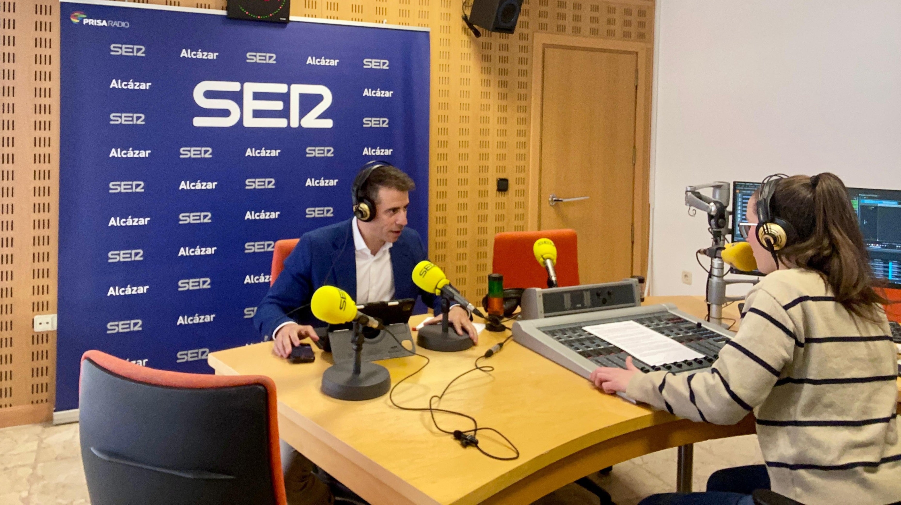 Carlos Yuste durante la entrevista en SER Alcázar