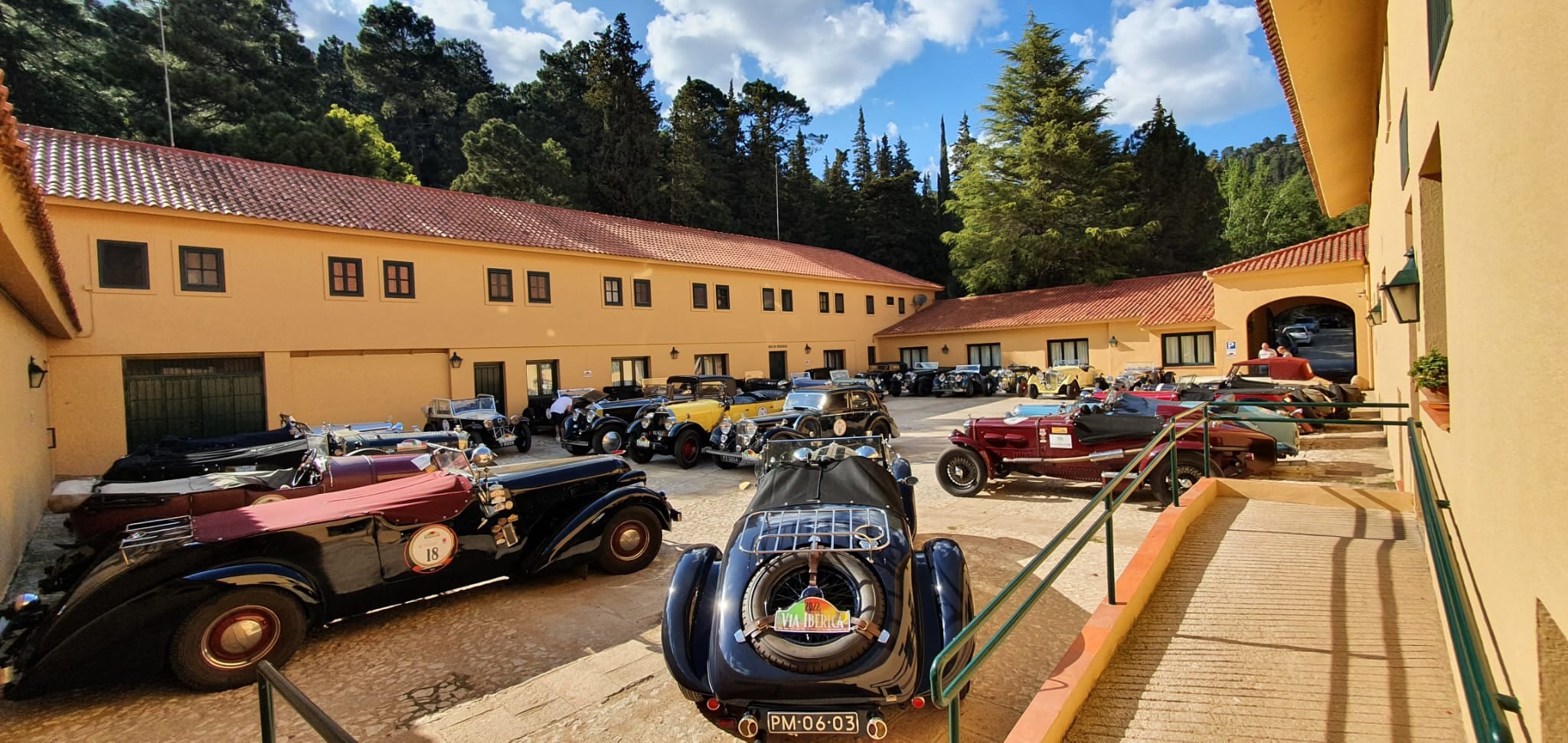 Coches con más de 100 años de antigüedad