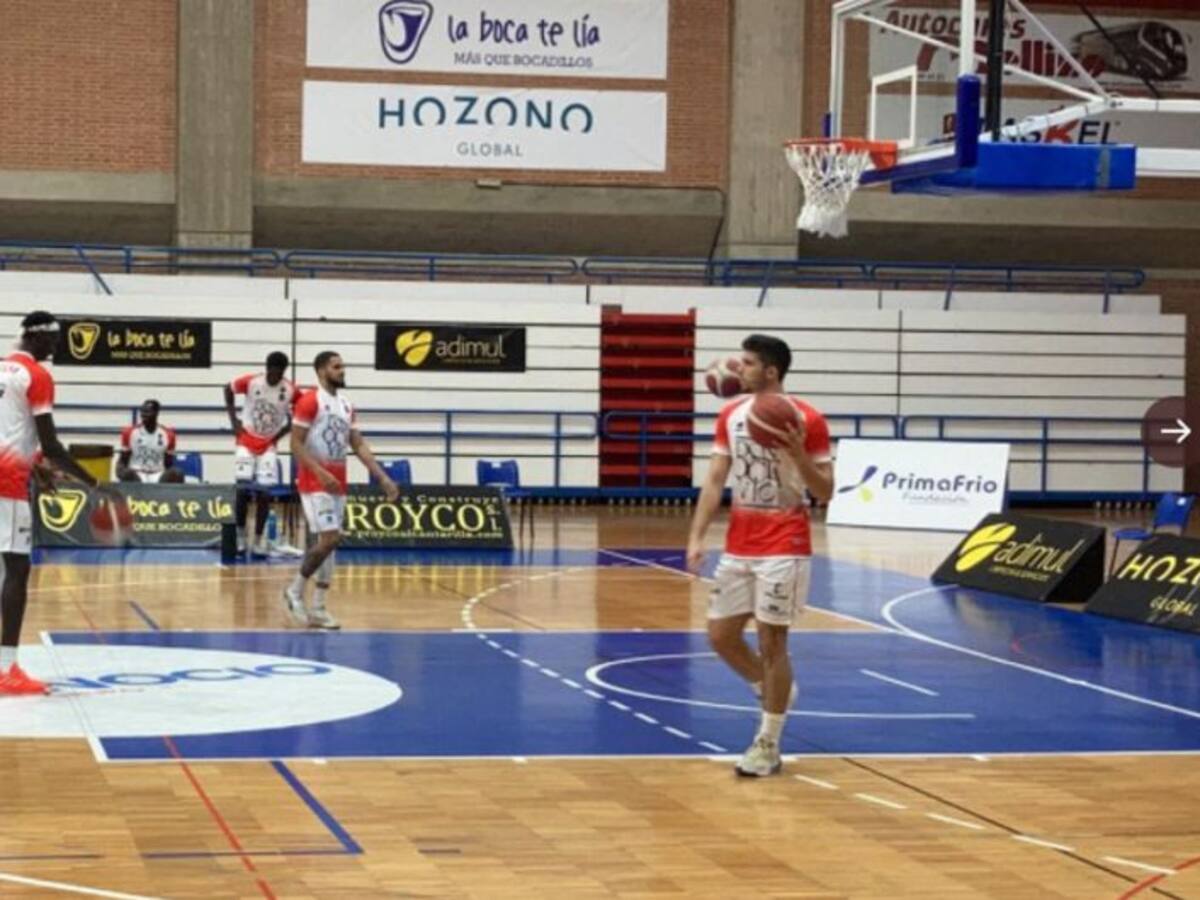 El CBV consigue en Murcia su primera victoria de la temporada