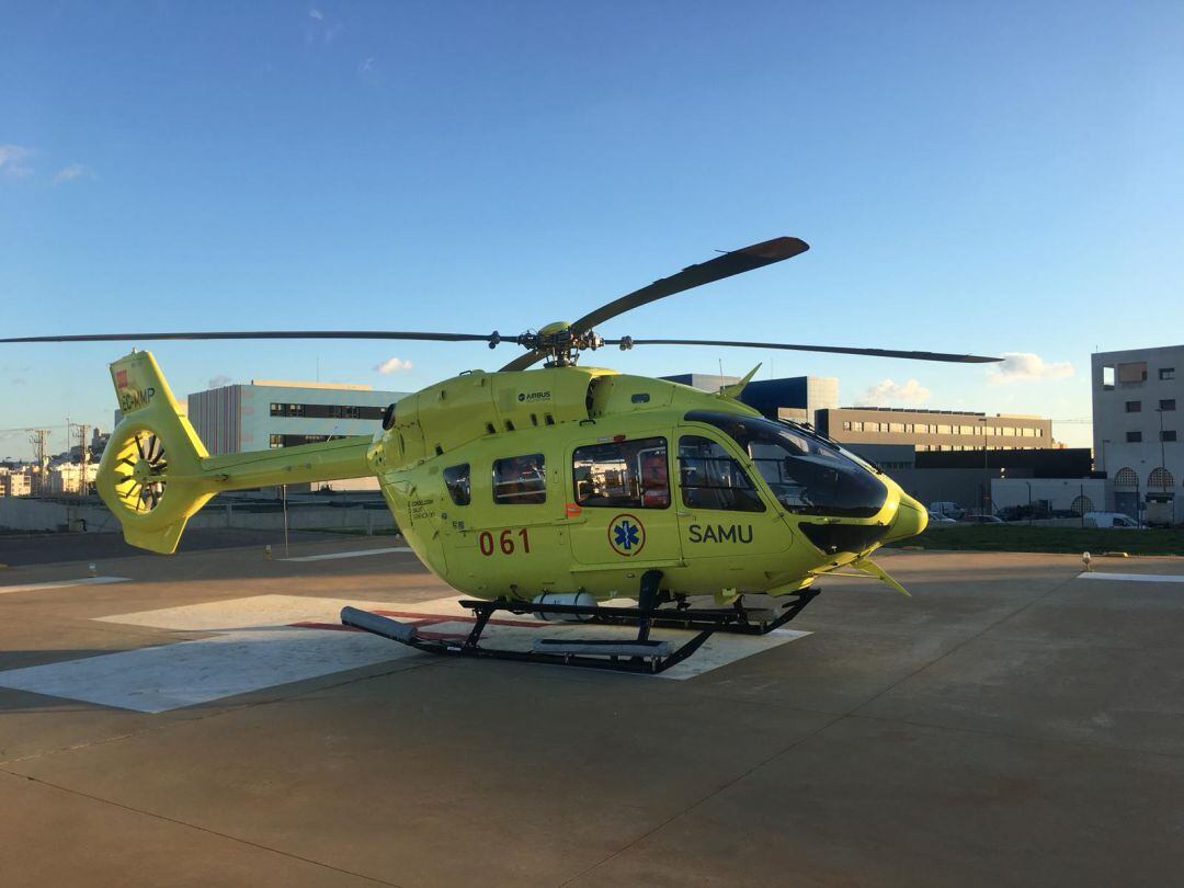 Imagen de archivo del helicóptero del 061