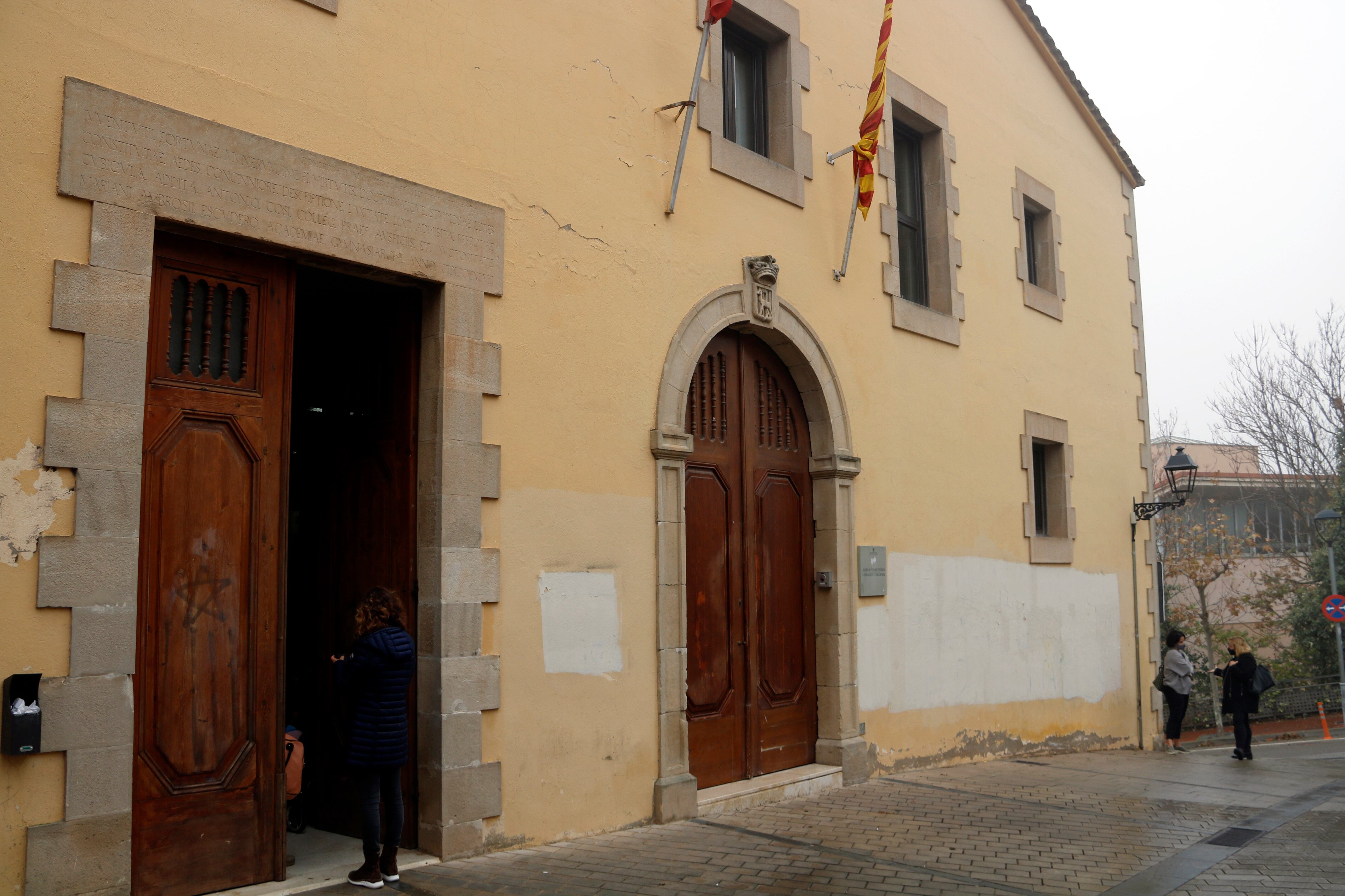 Pla general on es poden veure els jutjats de Cervera, el 12 de novembre de 2020. (Horitzontal). Foto: ACN.