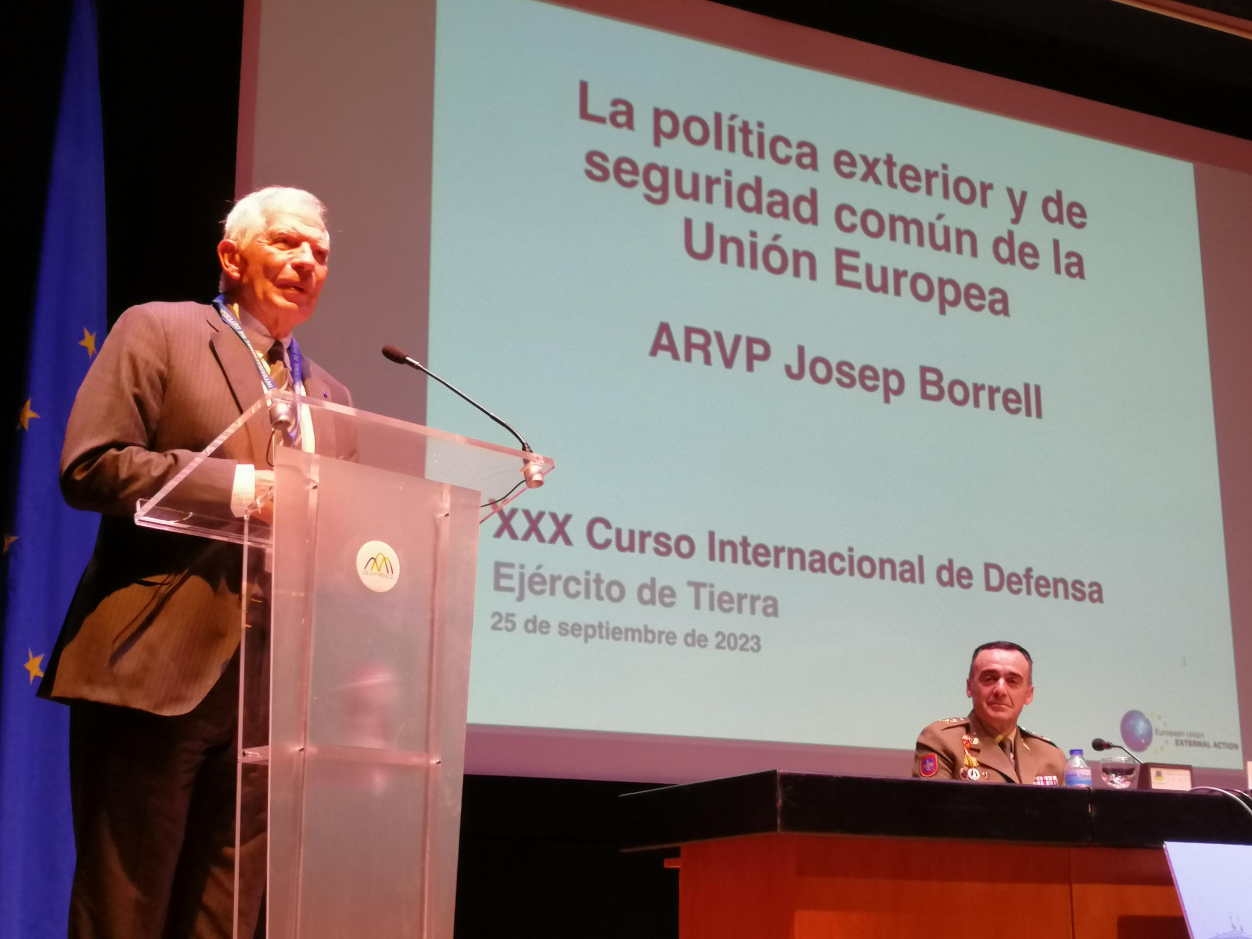 Josep Borrell, en la conferencia inaugural del XXX Curso de Defensa