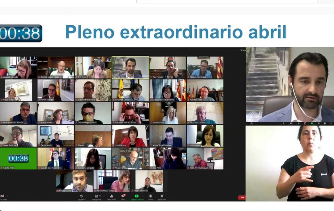 Pleno extraordinaro de la Diputación de Abril