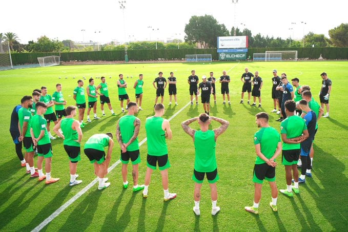 Entrenamiento del Elche CF en pretemporada