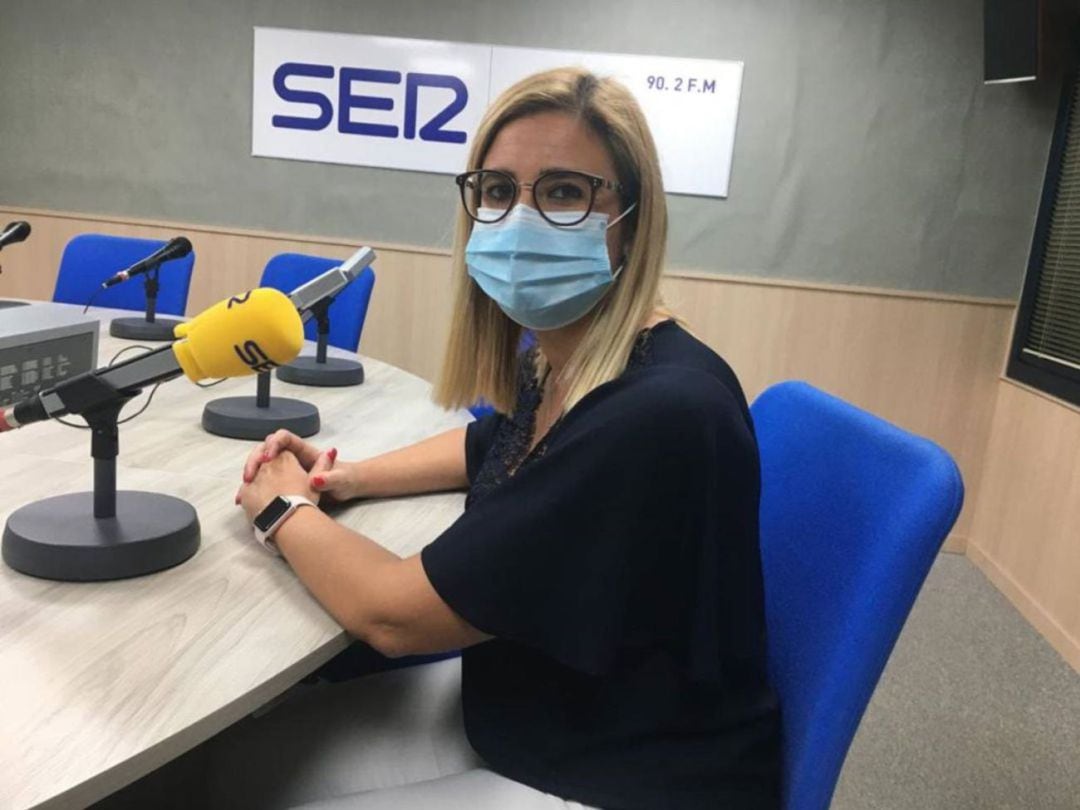 Irene Navarro, alcaldesa Petrer en Radio Elda Cadena SER