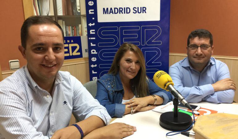 Segio López (PP), Mónica Cobo (Ciudadanos) y Pedro Atienza (PSOE) en los estudios