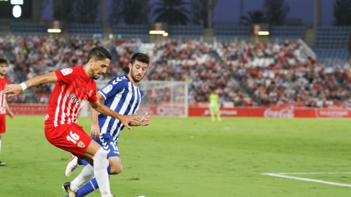 Fidel: "Estoy bien, quiero ayudar al Almería"