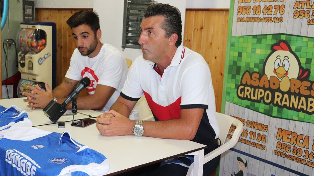 Edu Villegas junto a Antonio Jesús