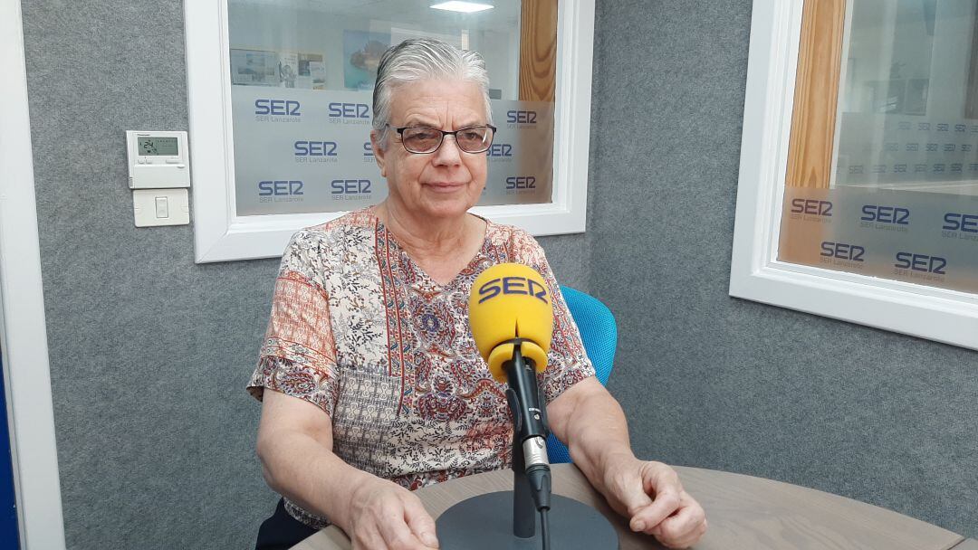 Sor Ana de &quot;Calor y Café&quot; en los estudios de SER Lanzarote. 