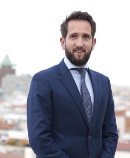 Raúl Berdonés en la terraza de la Ser