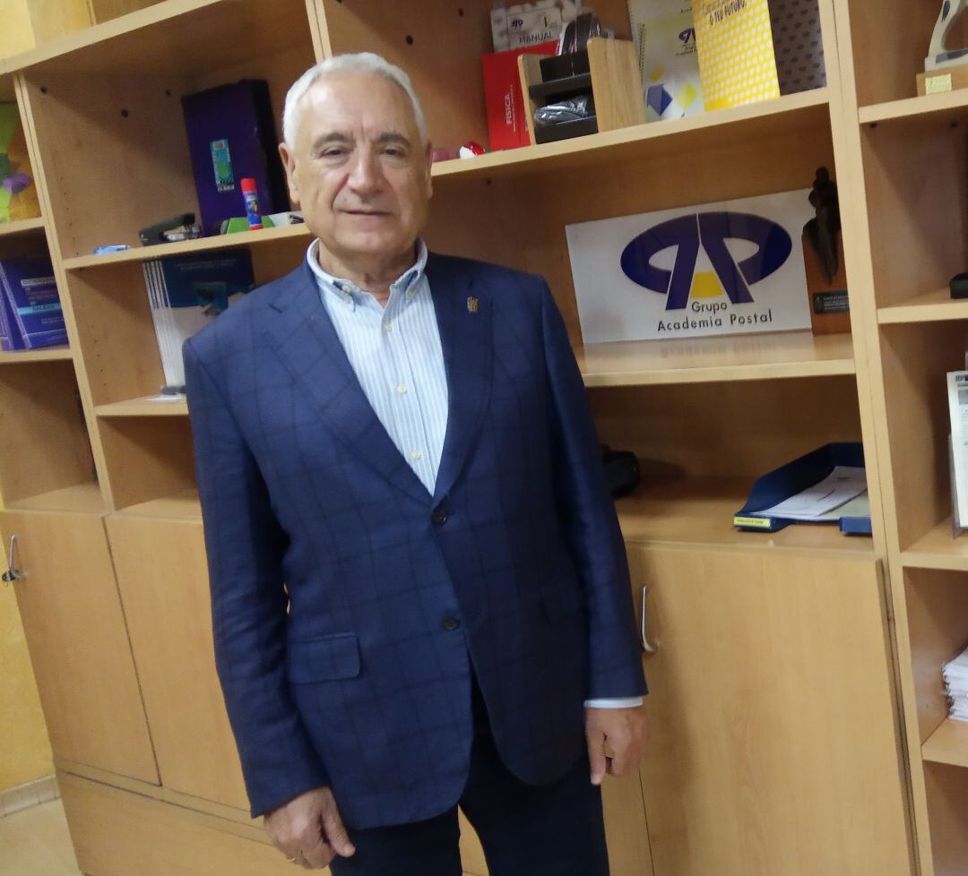Francisco Nóvoa, director de Academia Postal
