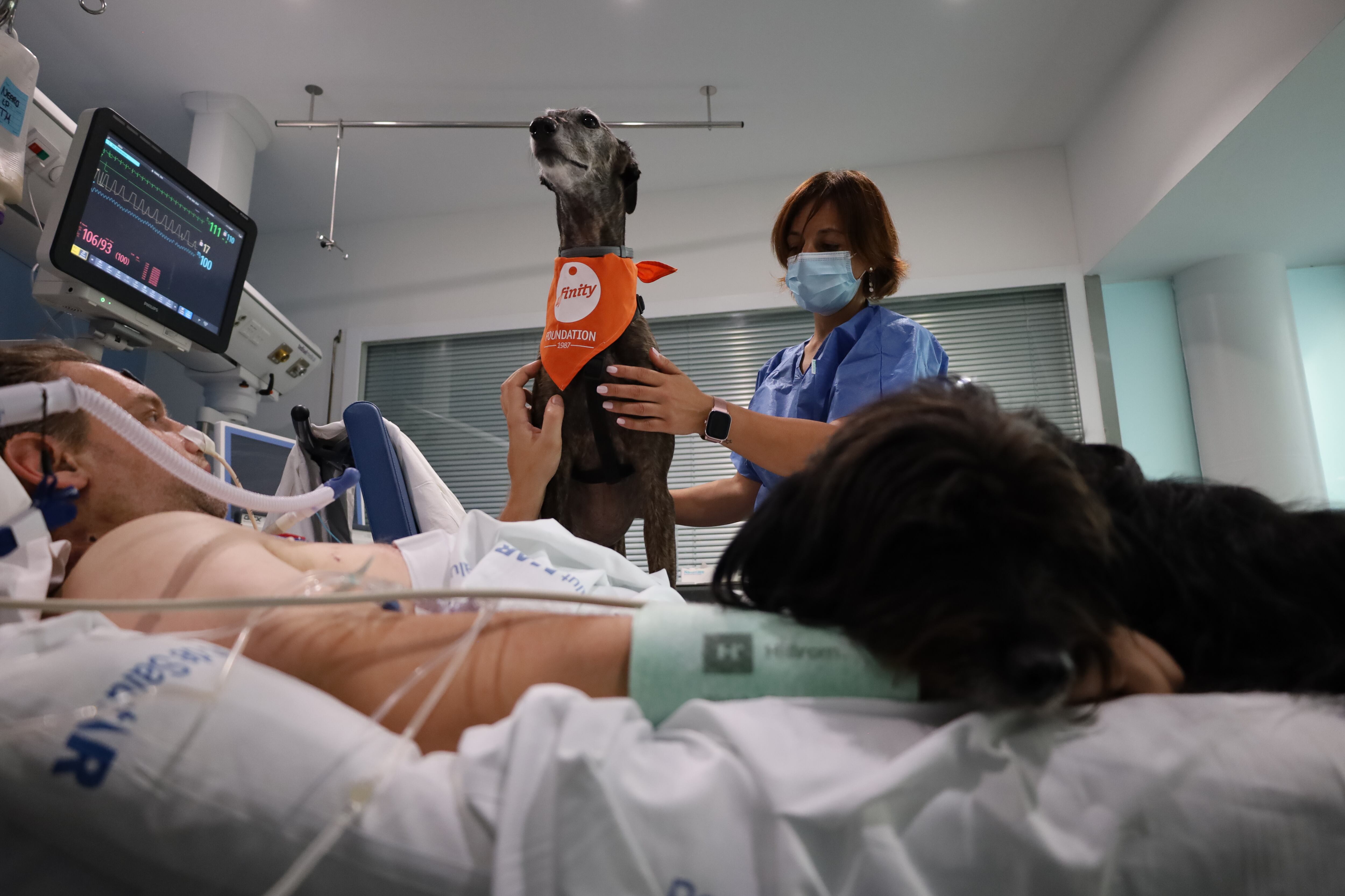 La Lu amb un pacient