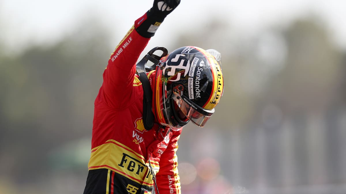 Carlos Sainz revienta el crono en Monza y saldrá primero en la carrera del GP de Italia