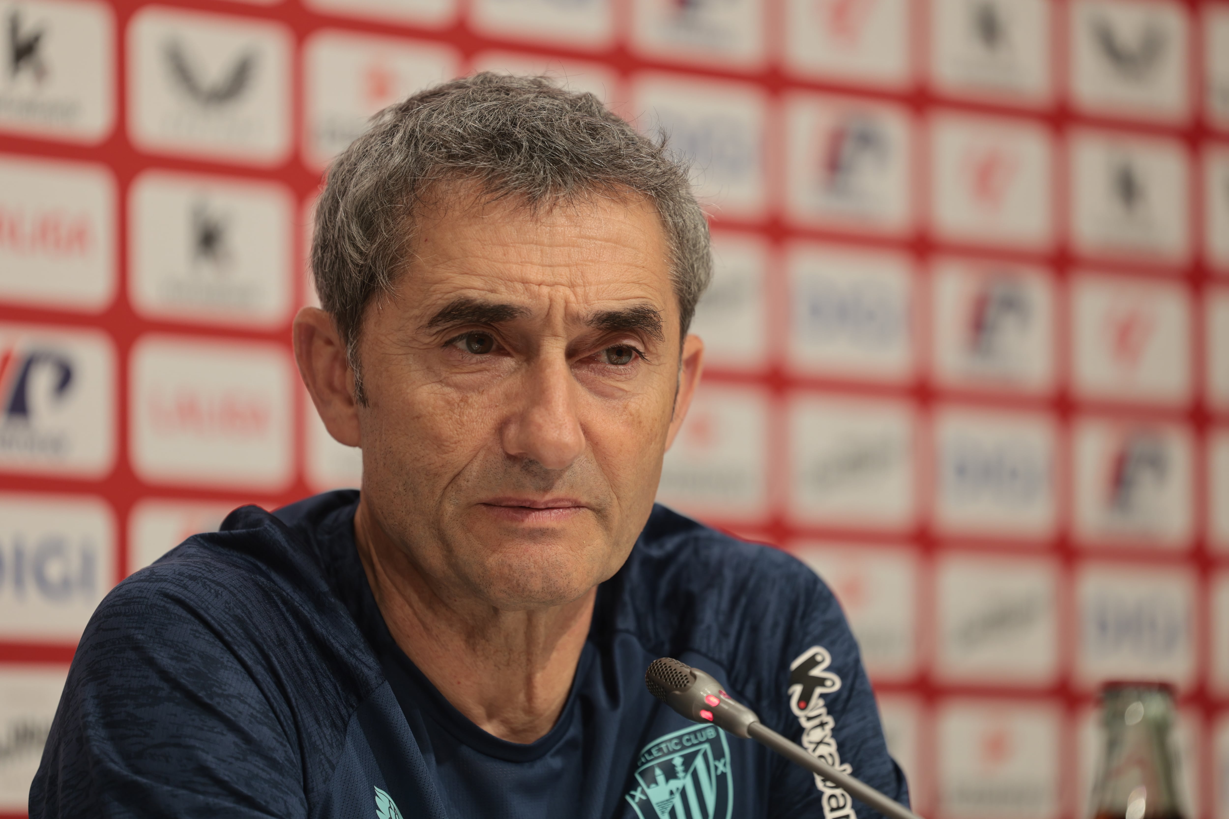 "A mí también me gustaría preparar unas semifinales de Champions con una victoria": Valverde avisa del peligro del At.Madrid  