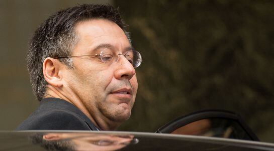 Bartomeu entra en un coche después de declarar en la Audiencia Nacional el 13 de febrero