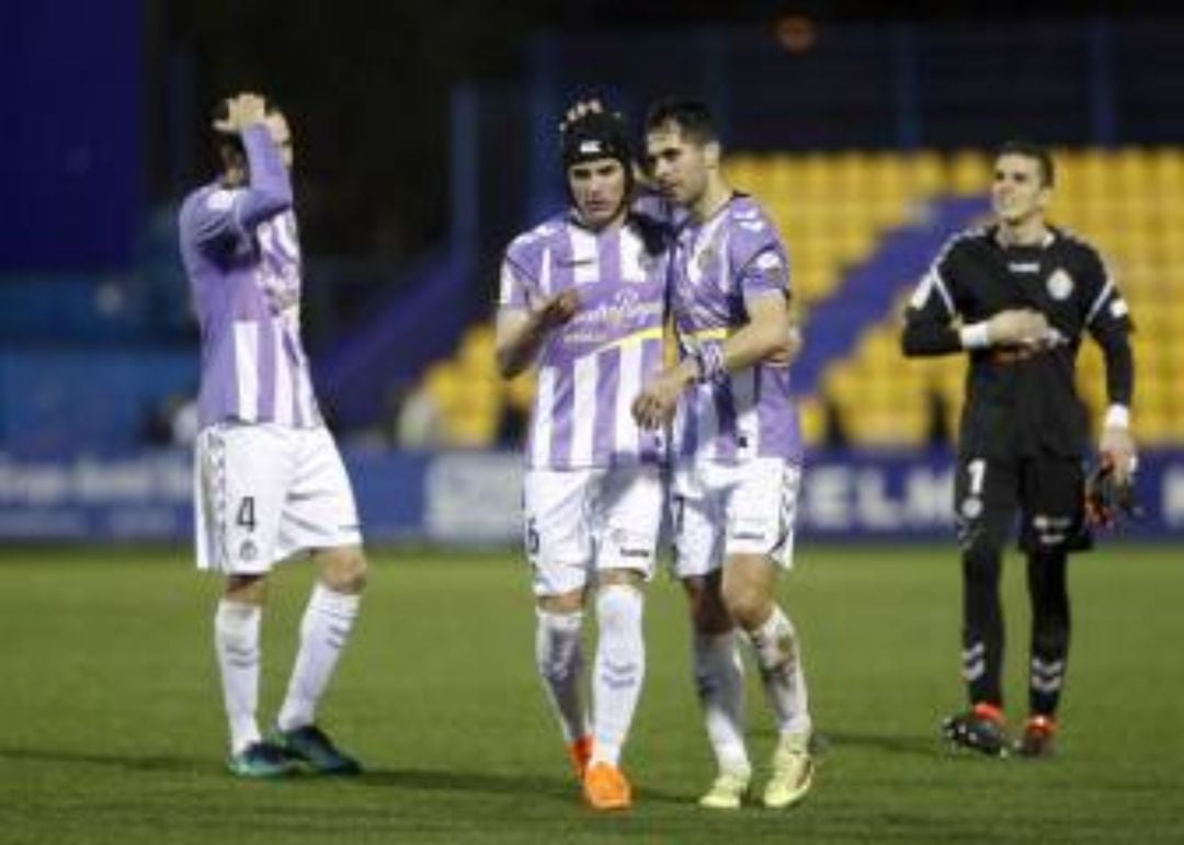 Luismi con la camiseta del Real Valladolid