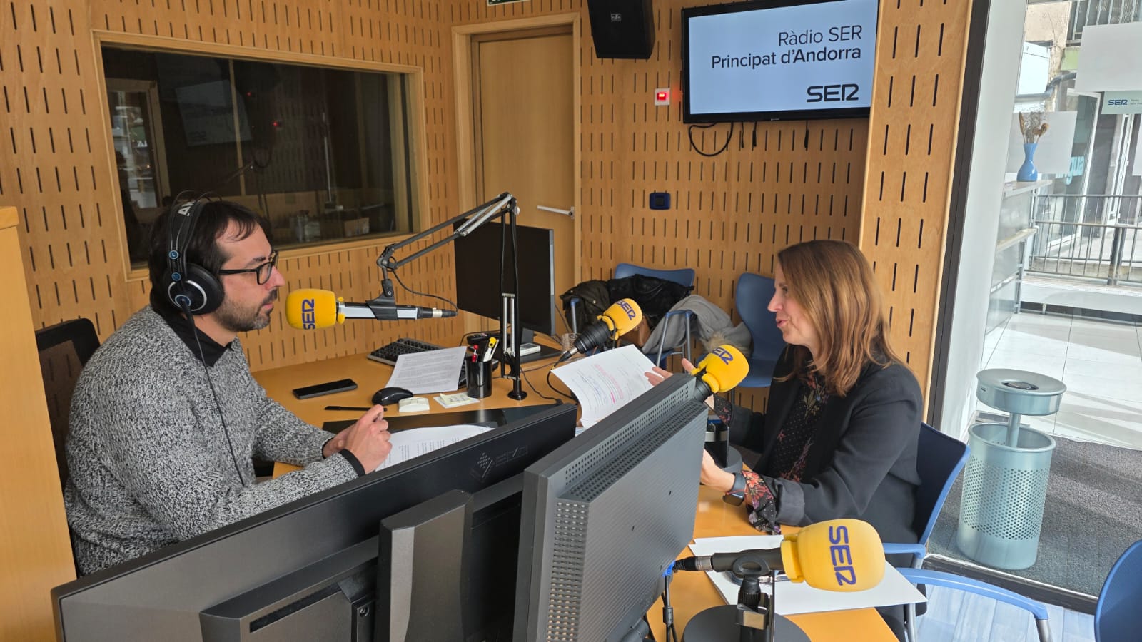 La cònsol major d'Escaldes, Rosa Gili, als estudis de SER Andorra