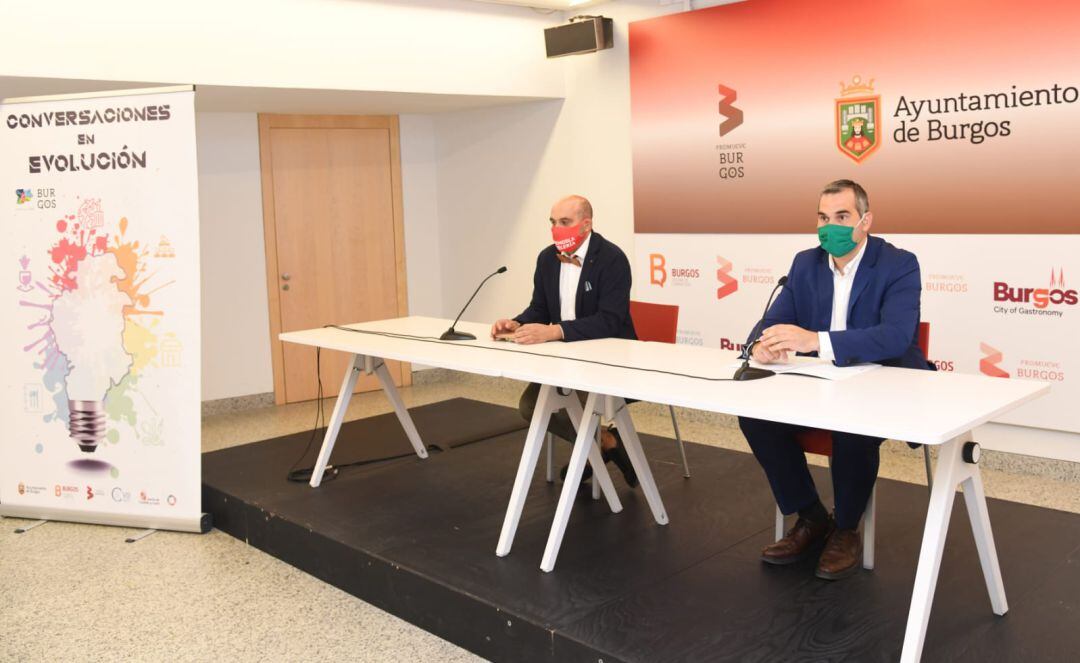 Presentación segunda cita Conversaciones en Evolución