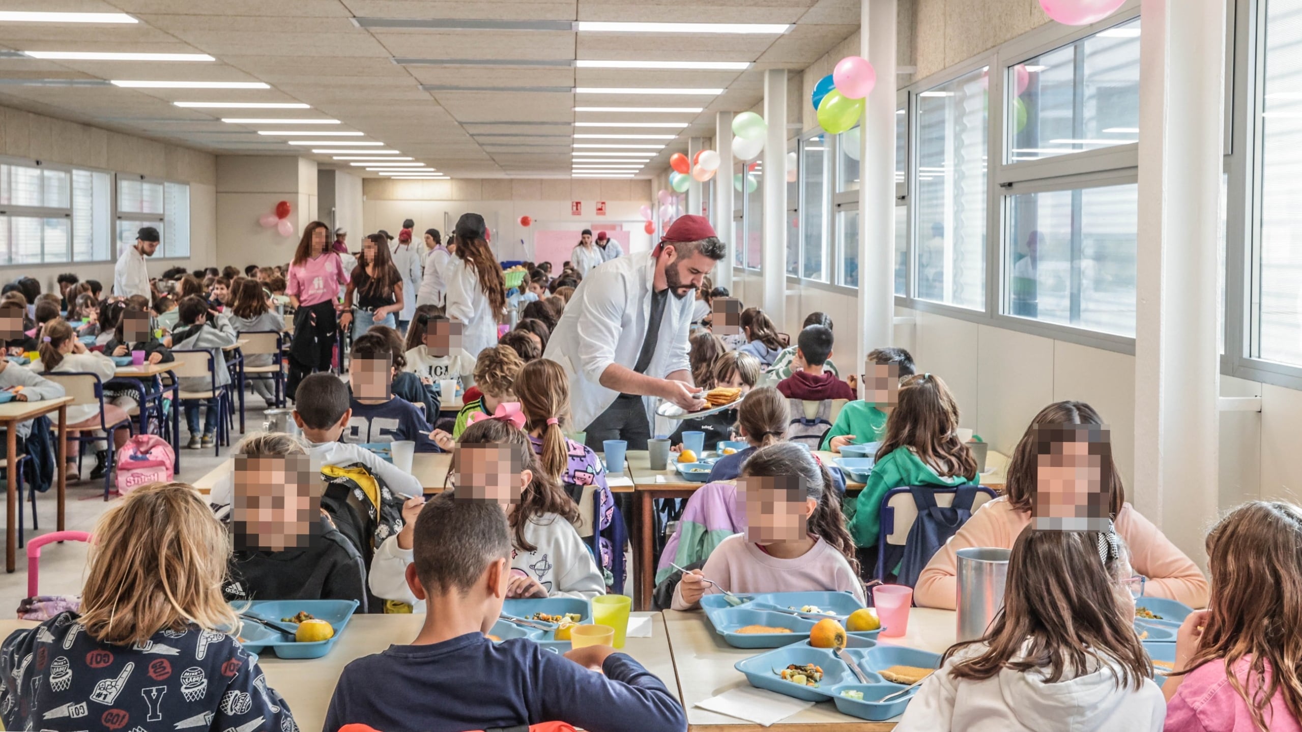 Dos tercios de los alumnos del centro han podido disfrutar del comedor