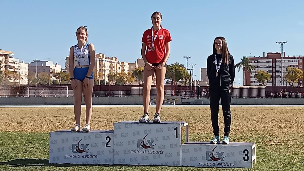 El C. A. Petrer CAPET logra numerosos podios en un fin de semana brillante