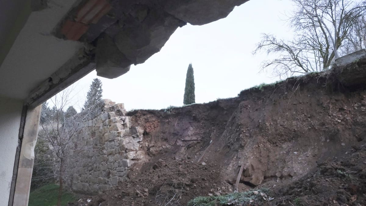 Se desprenden 15 metros de tramo de la muralla de Salamanca