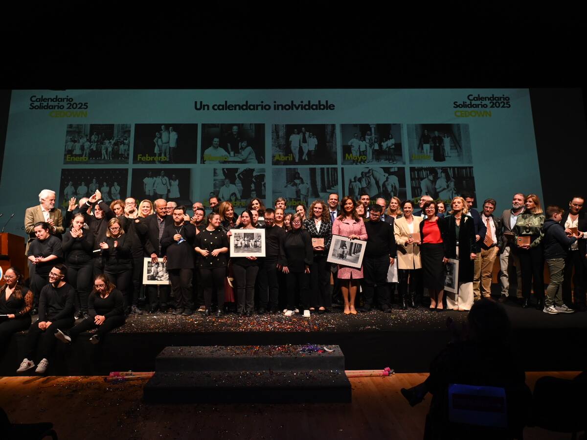 El calendario solidario de Cedown presentado como "motor para un Jerez sin barreras"