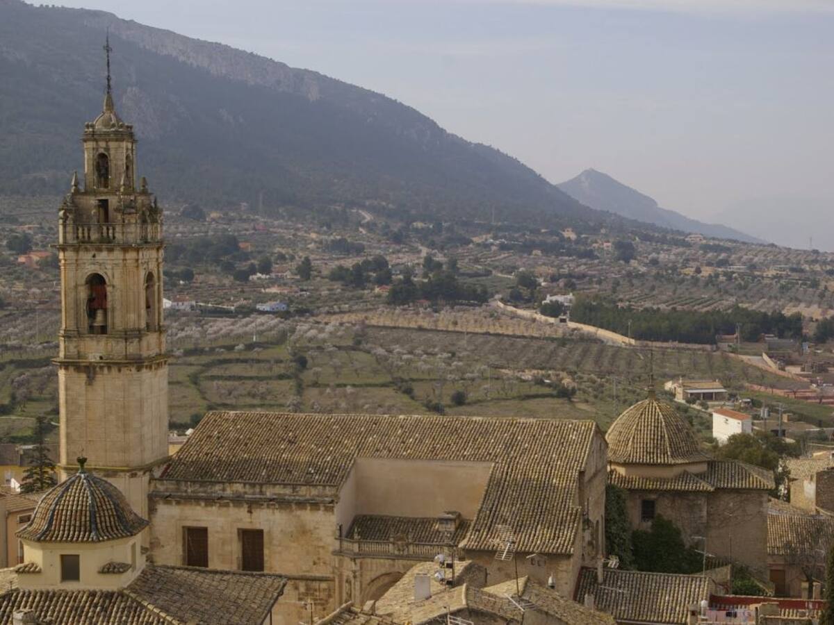 Magdalena Mtnez, Alcaldesa de Biar en Radio Villena SER