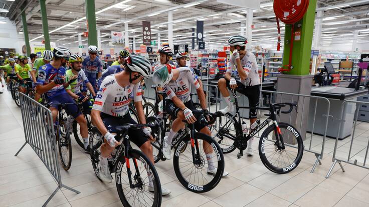 Declaraciones antes de la salida de la Vuelta desde Jerez