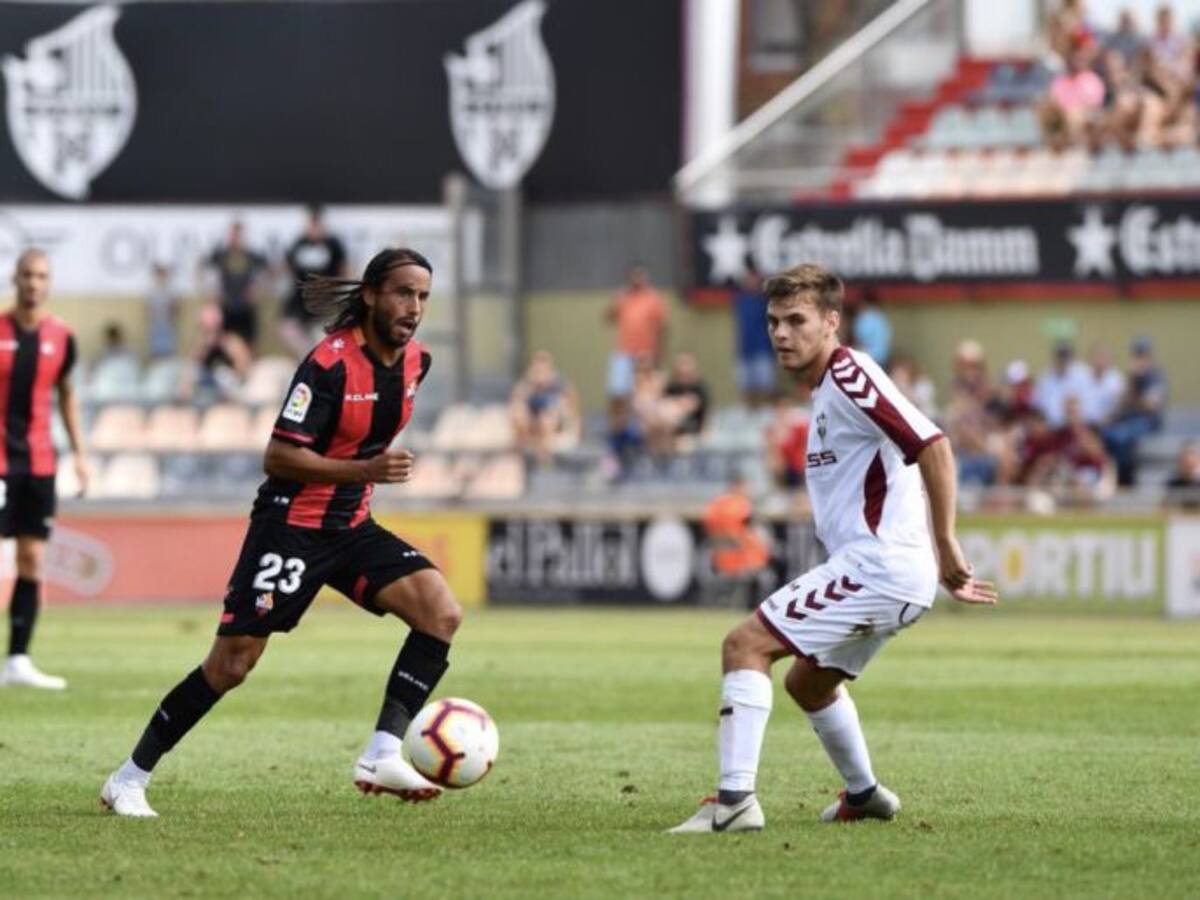 El Albacete gana en Reus y seguirá en la parte alta de la tabla