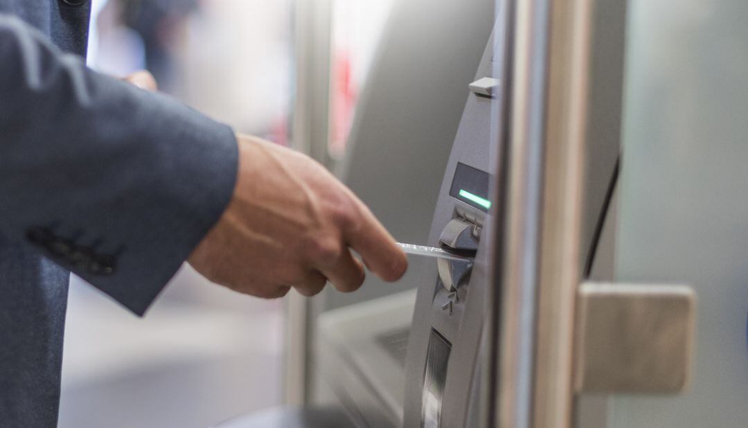 Identificado el presunto autor de 40 delitos de hurto y estafa