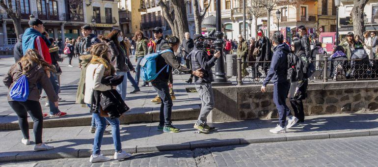 Turistas chinos en la Plaza de Zocodover (Toledo)