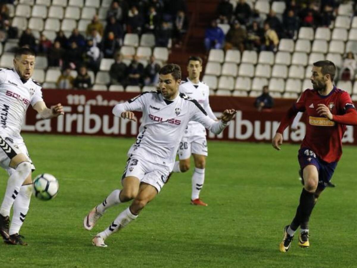 El Albacete resiste con diez ante Osasuna