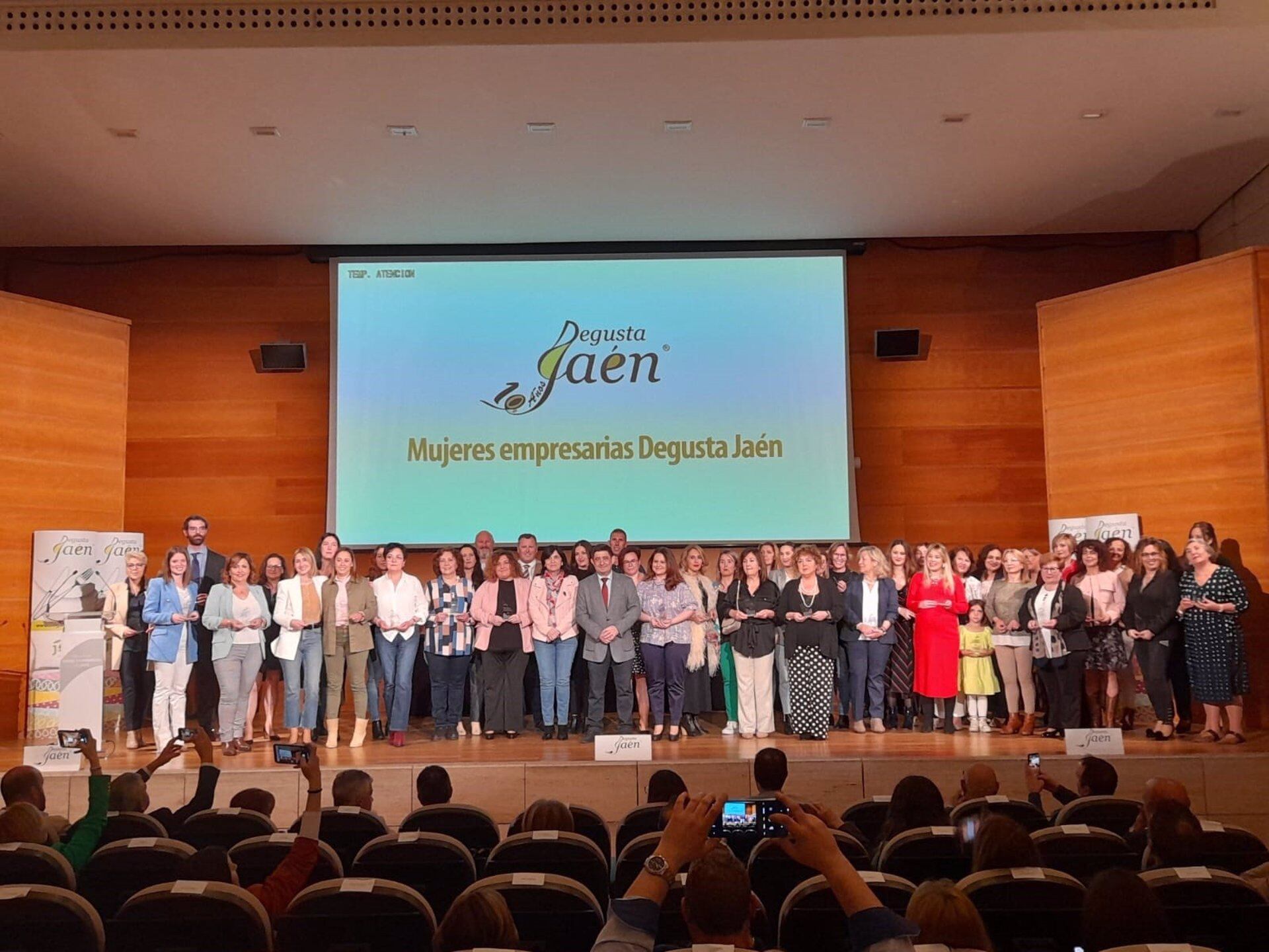 Entrega de los IX Premios Degusta Jaén de la Diputación en IFEJA