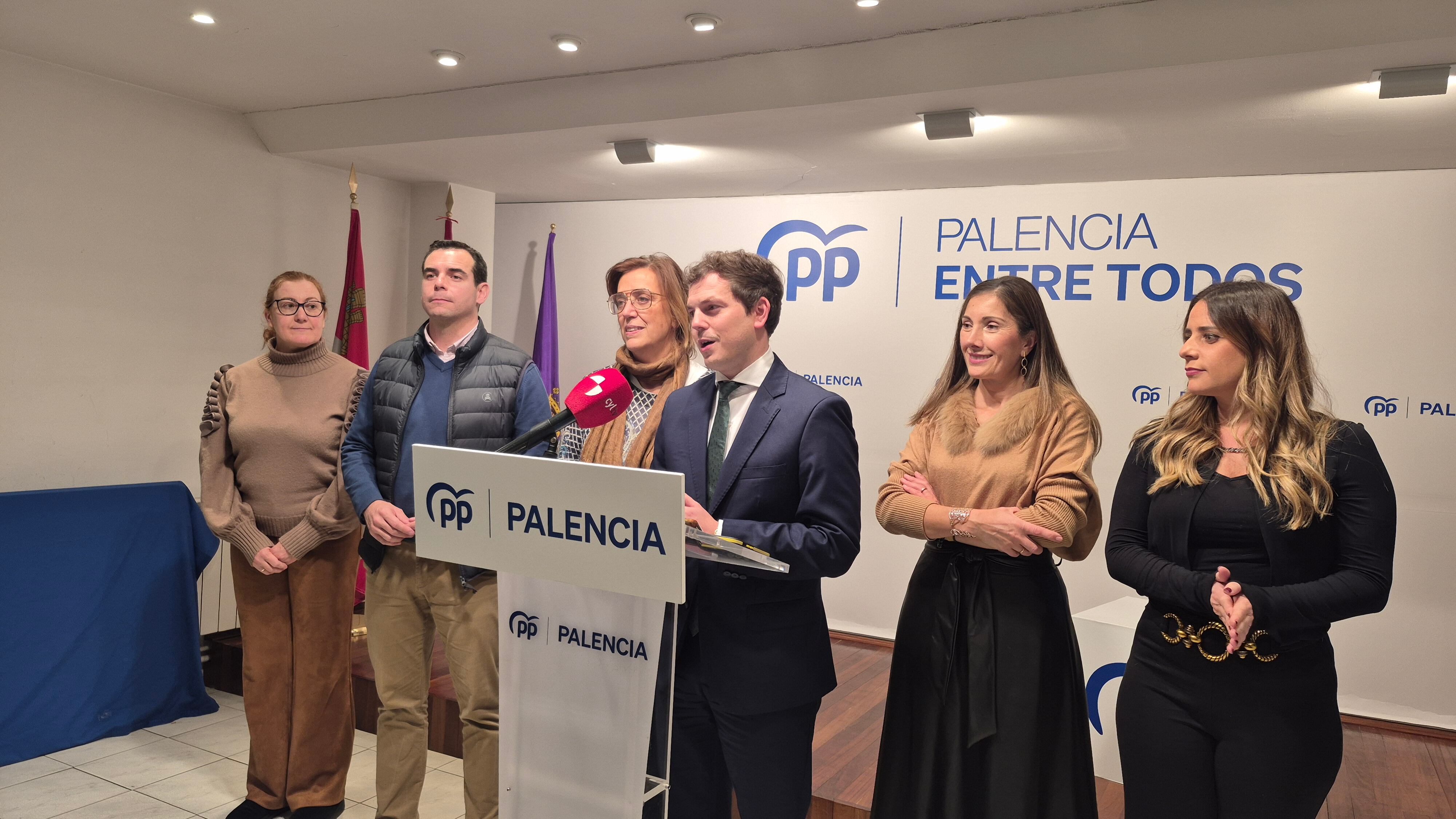 El Grupo Popular apuesta por la bajada del tipo del IBI, aumentar las inversiones y las políticas sociales y de desarrollo económico de cara al Presupuesto