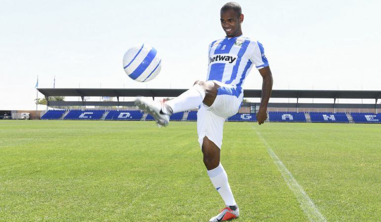 Rolán, durante su presentación en la ID Butarque