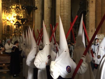 Nazarenos de la Misericordia