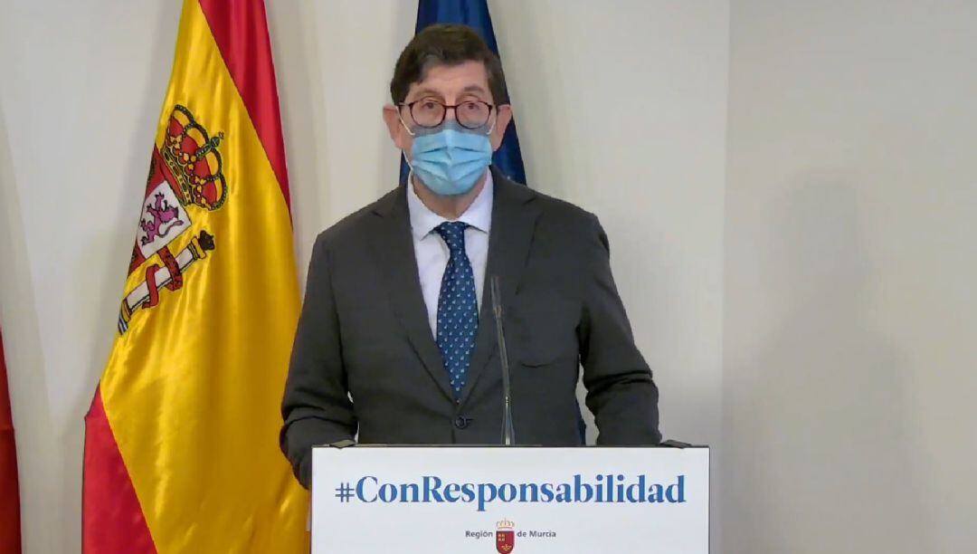 Manuel Villegas, consejero de Salud