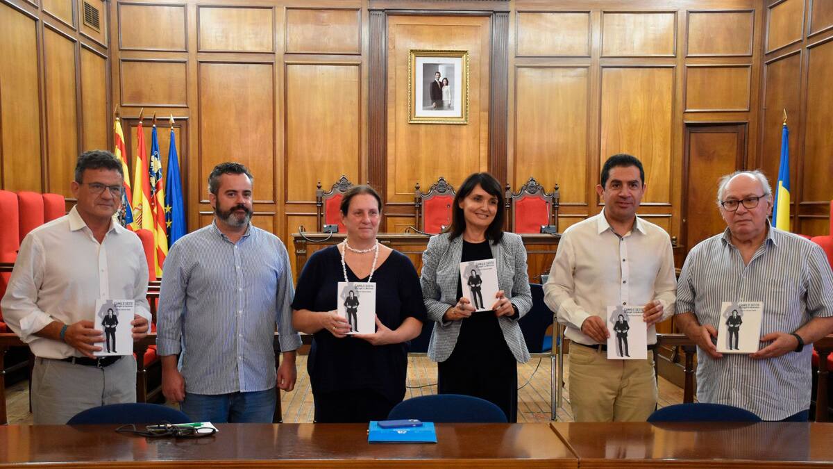 El libro de Ramón Climent sobre Camilo Sesto se presentará con un concierto de Los Dayson