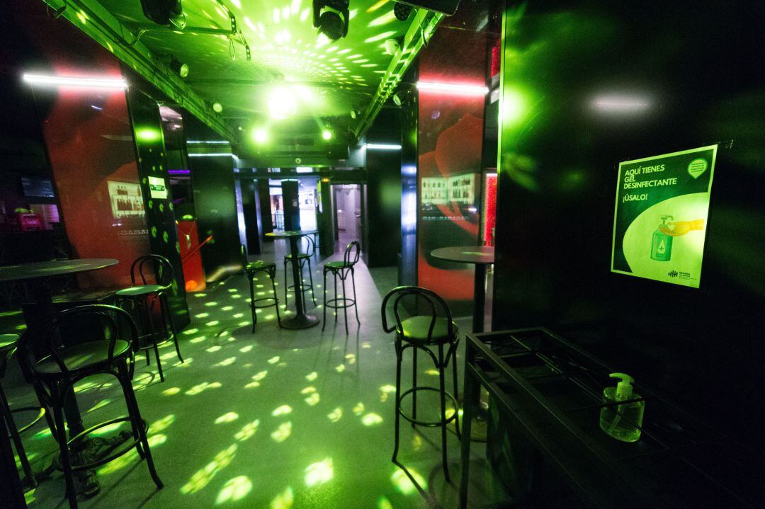 A las doce de la noche entra en vigor la limitación horaria nocturna en el ocio y la hostelería