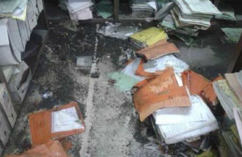 Expedientes de los juzgados de Torreón tras una inundación en 2014