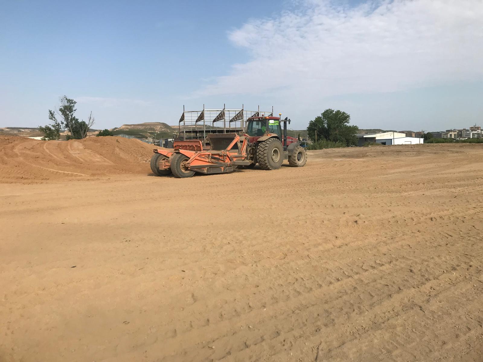 Inicio labores retirada escombrera de Fraga.