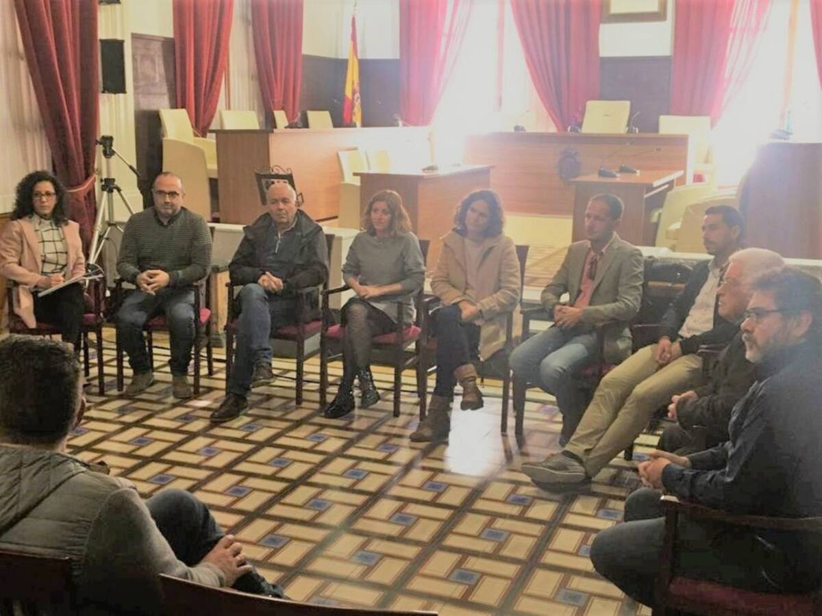 Generalitat se compromete en Monóvar a continuar los trabajos de ejecución del post trasvase